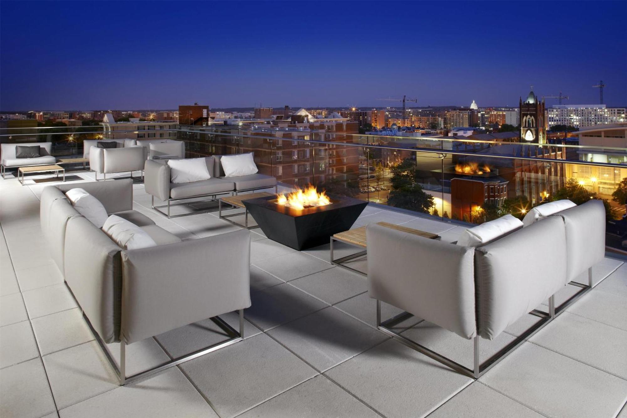 Отель Hyatt Washington Dc/Convention Center Экстерьер фото